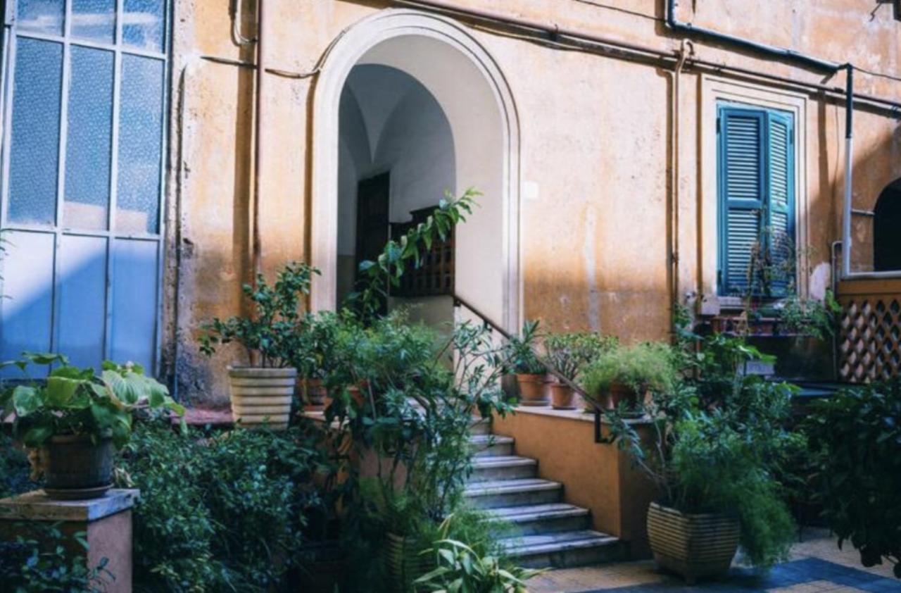 Sunny Flat In Elegant Building Close To Colosseum Rzym Zewnętrze zdjęcie
